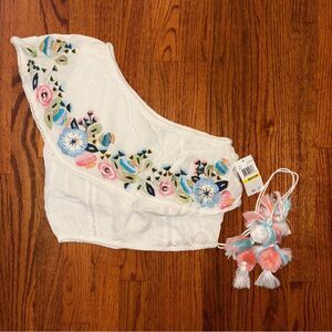RAHI Cali White Embroidered Off-Shoulder Tassel Crop Top - Size M NWT